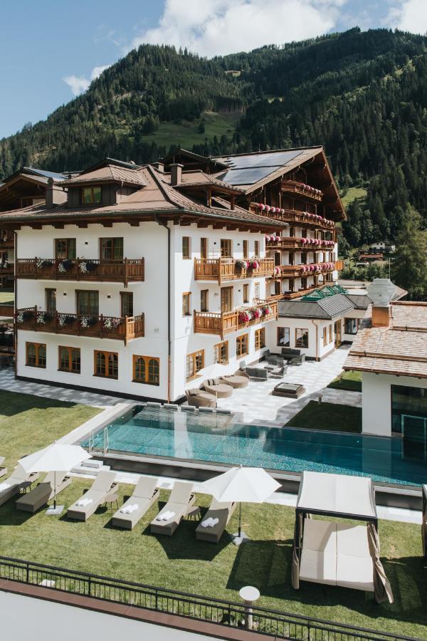 Hotel Tauernhof Grossarl Exterior photo